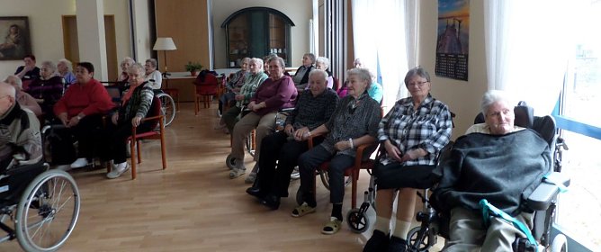 Zu Gast im Altenpflegezentrum (Foto: privat)