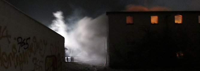 Industrieruine brannte lichterloh (Foto: privat)