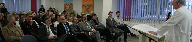 Chef&auml;rztin w&uuml;rdig verabschiedet (Foto: nnz)