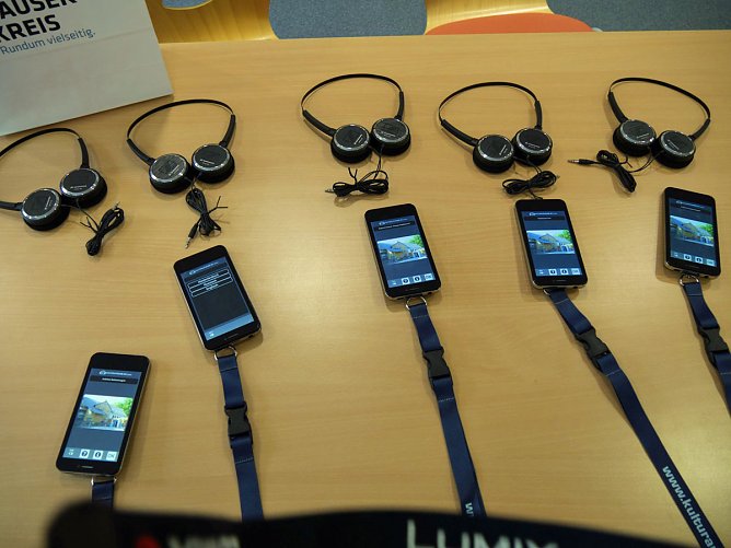 Audio-Guide f&uuml;r Barbarossah&ouml;hle &uuml;bergeben (Foto: Landratsamt Kyffh&auml;userkreis)