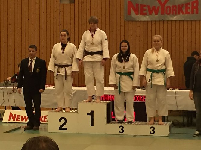 Machte den dritten Platz: Angelique K&ouml;hler bei der Landesmeisterschaft U18 (Foto: Thomas K&ouml;hler)