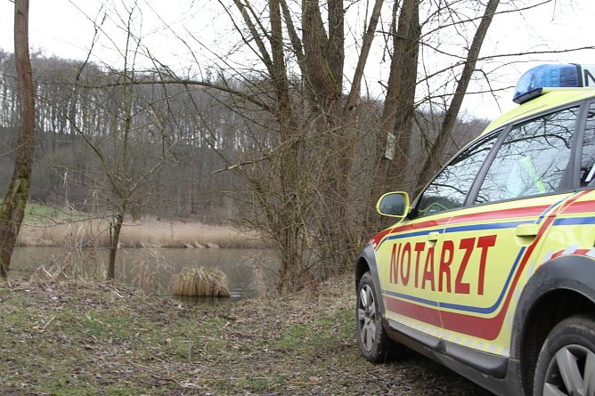 M&ouml;glicher Leichenfund in den Hirschenteichen bei Salza (Foto: nnz)