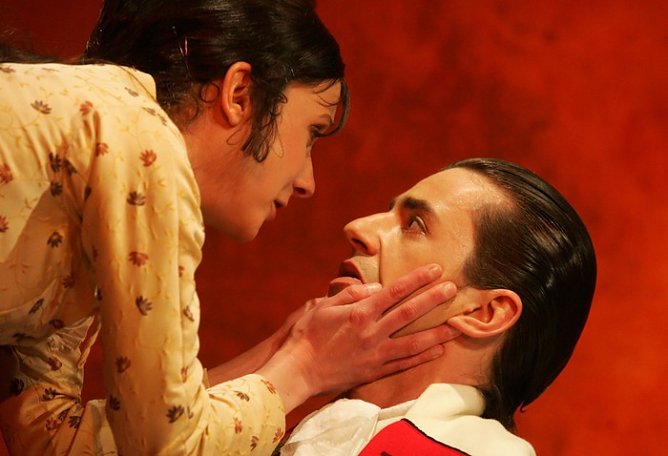 Kabale und Liebe (Foto: Peter Scholz) Kabale und Liebe (Foto: Peter Scholz)