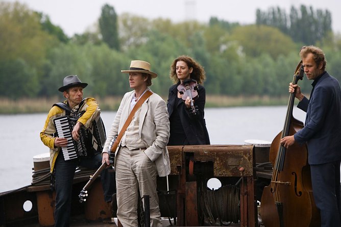 L&Uuml;LL & BAND im Kunsthof (Foto: Kunsthof Friedrichsrode)