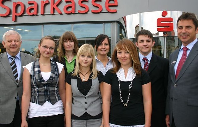 Vertrag erhalten (Foto: KSK)