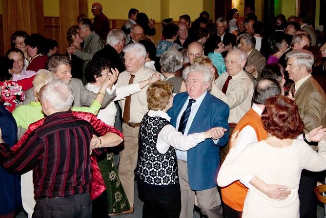 Tanztee im Jugendkubhaus (Foto: nnz) Tanztee im Jugendkubhaus (Foto: nnz)
