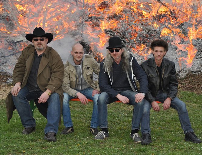 DOGMA`N - BLUES WITH A FEELING (Foto: Mon ami Weimar) DOGMA`N - BLUES WITH A FEELING (Foto: Mon ami Weimar)