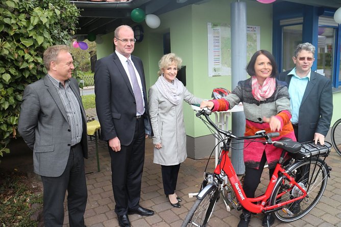 Erste E-Bike Leihstation in Neustadt er&ouml;ffnet (Foto: Angelo Glashagel)