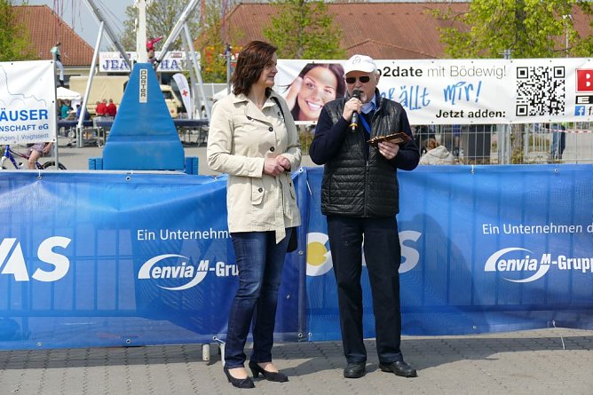 Streetball in Artern – Erfolgsgeschichte im 23. Jahr (Foto: Landratsamt Kyffhäuserkreis) Streetball in Artern – Erfolgsgeschichte im 23. Jahr (Foto: Landratsamt Kyffhäuserkreis)