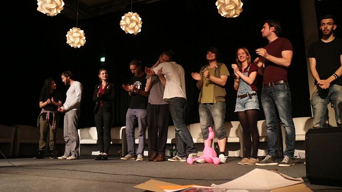 Zweiter Dichterwettstreit im Clubhaus (Foto: Angelo Glashagel)