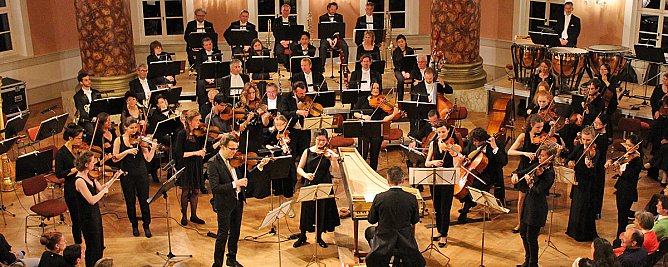 Letztes Lohkonzert mit Markus L. Frank (Foto: Karl-Heinz Herrmann) Letztes Lohkonzert mit Markus L. Frank (Foto: Karl-Heinz Herrmann)