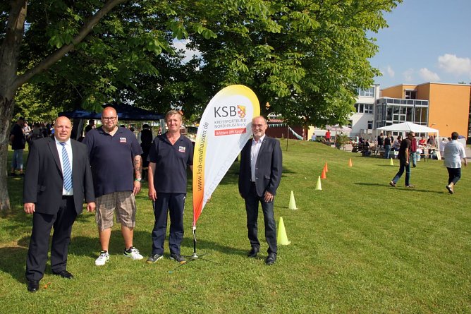 Heiko R&ouml;der, Jens Dorl, Uwe Kretschmann und Klaus Gorges auf dem Lebenshilfefest am Wochenende (Foto: Pressestelle Landratsamt Nordhausen)