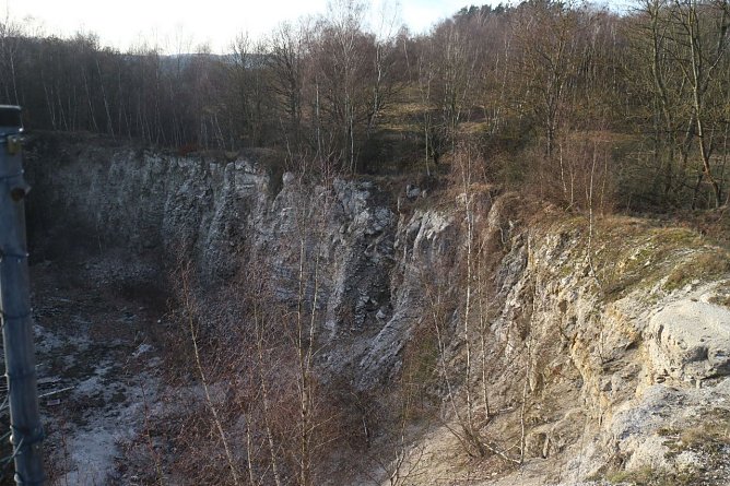 Gipskarst bei Petersdorf (Foto: Angelo Glashagel) Gipskarst bei Petersdorf (Foto: Angelo Glashagel)