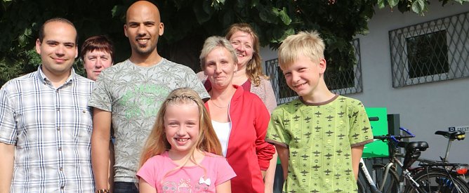 "6/71" - ein Theaterprojekt f&uuml;r alle Generationen (Foto: Angelo Glashagel)