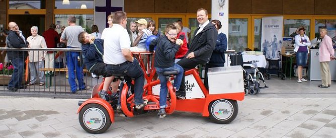 Fest gefeiert (Foto: nnz)