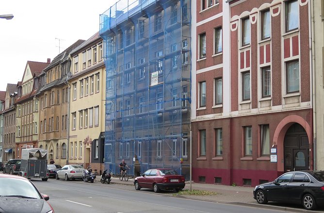 Blick auf die Bochumer Stra&szlig;e 36 (Foto: nnz)