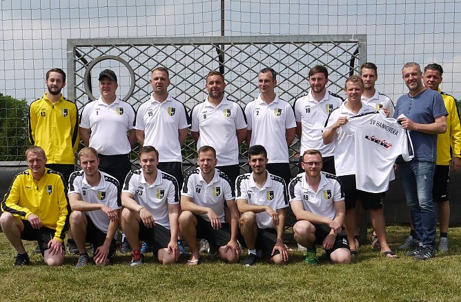 Neue Shirts f&uuml;r die Mannschaft (Foto: privat)