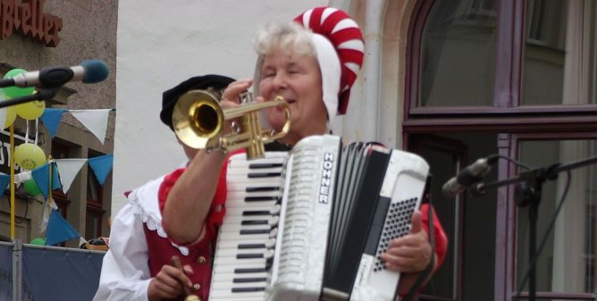 Marktfrau Regine (Foto: B. Wischalla) Marktfrau Regine (Foto: B. Wischalla)