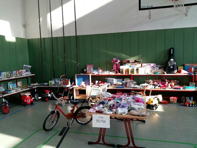 3. Kinder-, Teeniesachen und Spielzeugbasar in Ellrich (Foto: Elke Heidelberg) 3. Kinder-, Teeniesachen und Spielzeugbasar in Ellrich (Foto: Elke Heidelberg)
