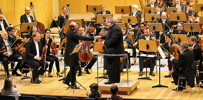&Uuml;berw&auml;ltigender Einstieg in die Konzertsaison (Foto: Karl-Heinz Herrmann)