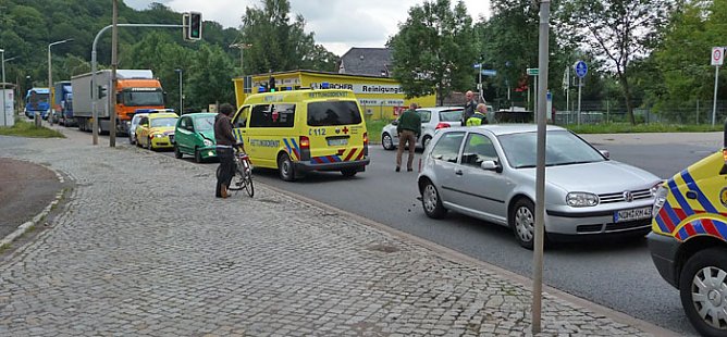 Unfall auf der B4 (Foto: nnz)