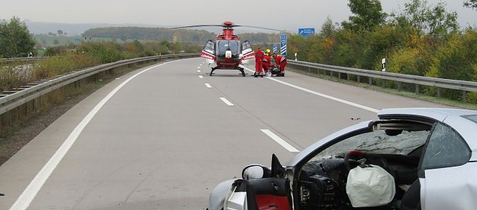 Schwerer Unfall auf der A 38 (Foto: nnz)