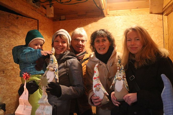 v.l.: Carolin Ostwald, Edmund D&ouml;ring, Steffi Schmidt und Steffi Sykora (Foto: Angelo Glashagel)