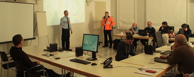 Bombenfund am Strohm&uuml;hlenweg - Lagezentrum eingerichtet (Foto: Angelo Glashagel)