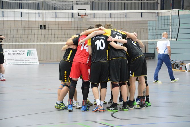 Eine Einheit - der SVC steht vor dem ersten wichtigen Punktspiel gegen TU Dresden (Foto: Sandra Arm)