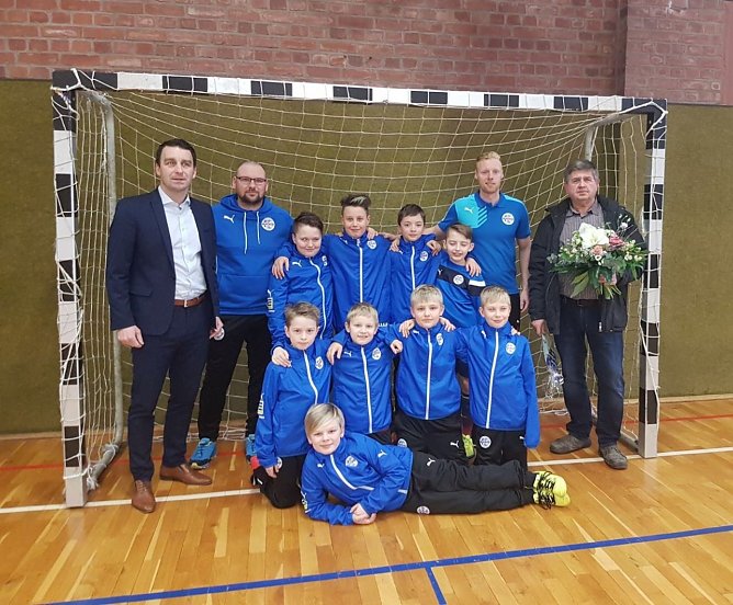 Neue Ausr&uuml;stung f&uuml;r Wackers E1 Junioren (Foto: FSV Wacker '90 Nordhausen)