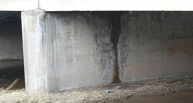 Br&uuml;cke muss untersucht werden (Foto: nnz)