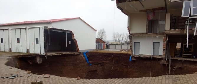 So sieht es aus... am Abgrund (Foto: J. Piper)