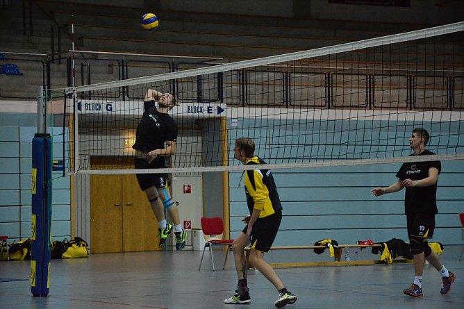 Die Nordhäuser Volleyballer sind am Samstag zu Gast beim SV Reudnitz (Foto: Sandra Arm) Die Nordhäuser Volleyballer sind am Samstag zu Gast beim SV Reudnitz (Foto: Sandra Arm)