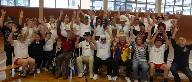 Rosenmontag bei der erzsportgruppe des S&uuml;dharzklinikums Nordhausen (Foto: W. Ro&szlig;mell)