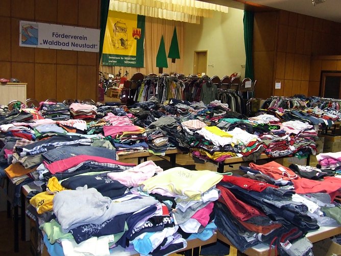 33. Kinderkleidungsbasar (Foto: Anne Dumjahn)
