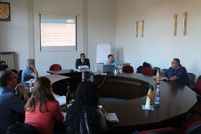 Zur heutigen Sitzung hatte der Integrationsbeirat auch den Verfassungschutz eingeladen (Foto: Angelo Glashagel)