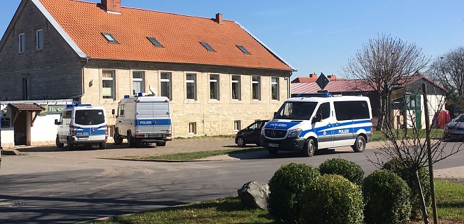 Anwesen durchsucht (Foto: privat)