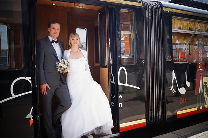 1. Trauung (Foto: Nicole Schulz) 1. Trauung (Foto: Nicole Schulz)