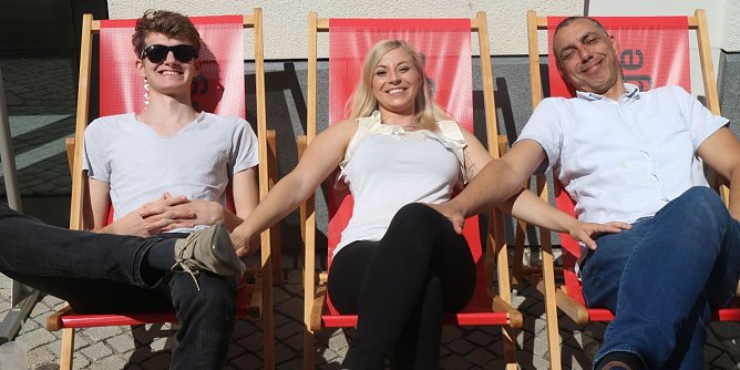 Halbzeit vor der Marktpassage. Hier war heute Kaufrauschtag und Grillmeisterschaft nur ein Anlaufpunkt f&uuml;r Neugierige (Foto: Angelo Glashagel)