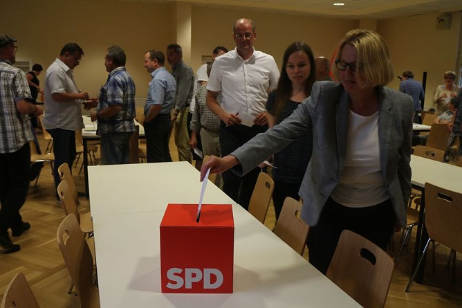 Die Kandidatin der Nordh&auml;user SPD ist gew&auml;hlt, Jutta Krauth wird f&uuml;r die Sozialdemokraten in den Wahlkampf gehen (Foto: Angelo Glashagel)