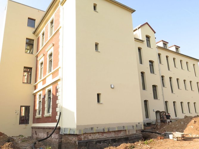 Nordseite, hier werde noch Balkone angebaut (Foto: SHK)