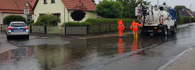 An der Salza &uuml;berflutet (Foto: nnz)