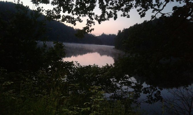 Harzwanderung im Morgengrauen - 147 wanderten Bodo Schwarzberg und Begleiter von West nach Ost &uuml;ber den Harz (Foto: Bodo Schwarzberg)