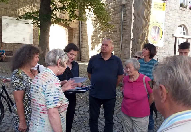 iskussion um den möglichen Neuverputz auch an dieser Stelle (Foto: E. Baars) iskussion um den möglichen Neuverputz auch an dieser Stelle (Foto: E. Baars)