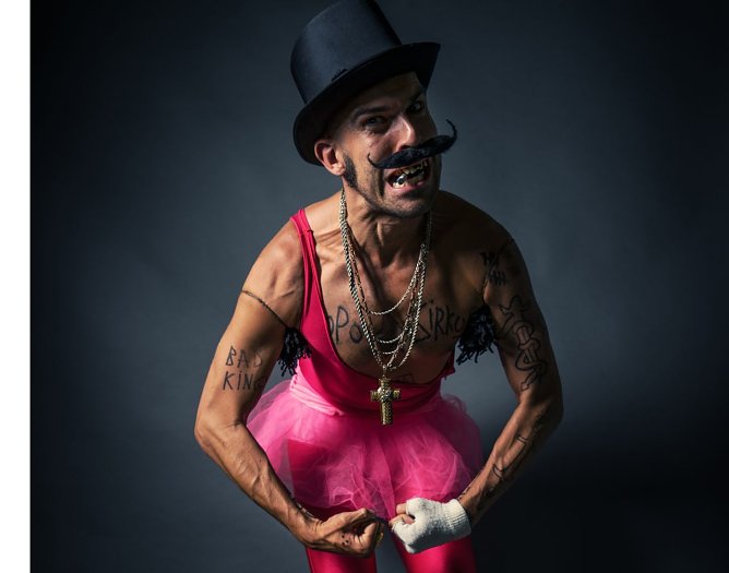 Mit Elias Mad Man Elastisch beendet das Zappelini Zelt die Sommerpause (Foto: Studio 44 e.V.)