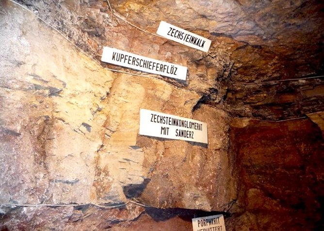 Geologisches Fenster in der Langen Wand (Foto: privat)