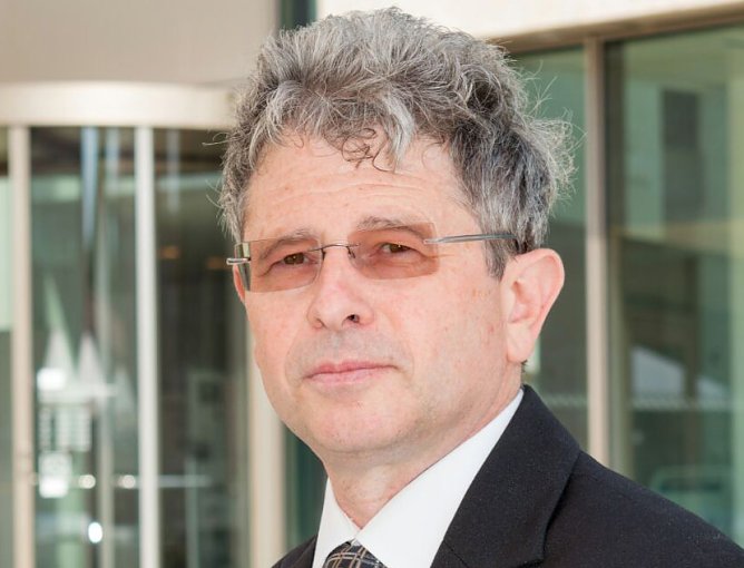 OB Kandidat Dirk Erfurt fordert die Schulbezogene Sozialarbeit zu verstetigen (Foto: B&uuml;ndnis 90' Die Gr&uuml;nen Nordhausen)