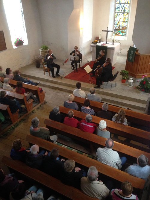 70 Besucher in der Appenr&ouml;der Kirche. (Foto: privat)