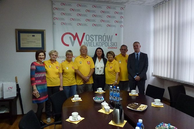 Ewa Janiszewska - Leiterin B&uuml;ro Marketing, Herta Fischer, Margret Holzapfel, Hans-Leopold Holzapfel,  Ewa Matecka - 2. stellv. Pr&auml;sidentin der Stadt, , Elenore Deutsch, Ulrich Deutsch, Andrzej Baraniak - Stadtsekret&auml;r (Foto: Hans Leopold Holzapfel)