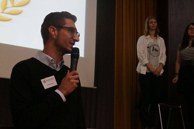 Jonas Sterbenk hat das Projekt "Spuren hinterlassen" als Student ins Leben gerufen  (Foto: Angelo Glashagel)